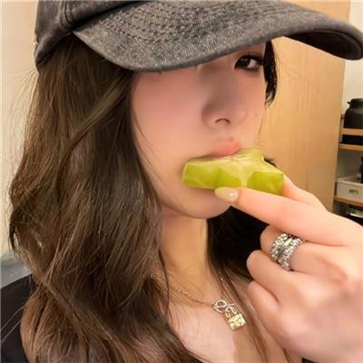 艳阳争春